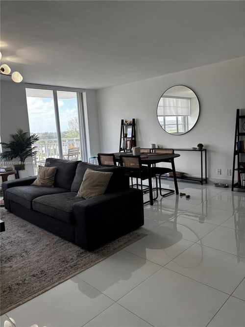 b611-2100 Sans Souci Blvd, North Miami, FL, 33181-3044 | Card Image