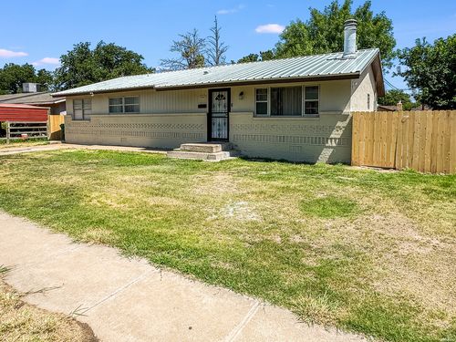 1302 W Ave M Ave, Lovington, NM, 88260 | Card Image