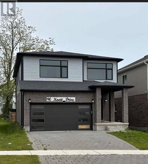 lower-90 Knott Drive, London South (South W), ON, N0L0G5 | Card Image