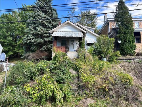 236 Park Ave, West View, PA, 15229-1907 | Card Image