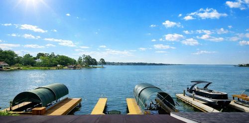 9216 Deepwater Dr, Montgomery, TX, 77356-4777 | Card Image