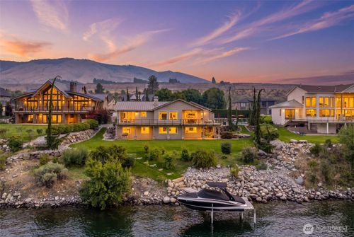 84 Orchard Pl, Orondo, WA, 98843-9703 | Card Image