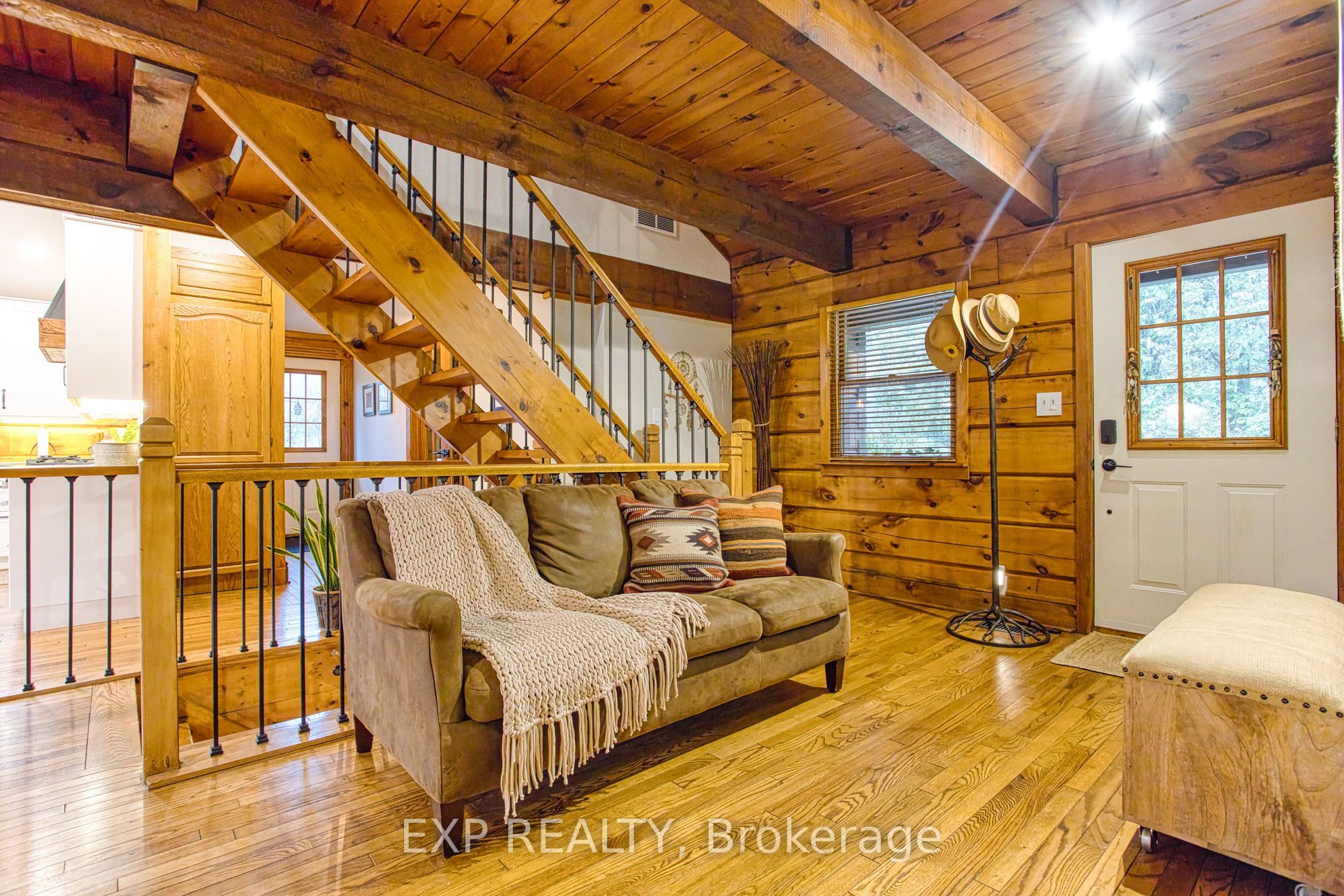 Residential in Thorold 4