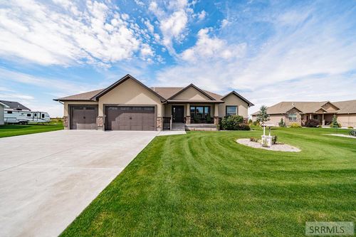 17 N 3928 E, Rigby, ID, 83442-1295 | Card Image