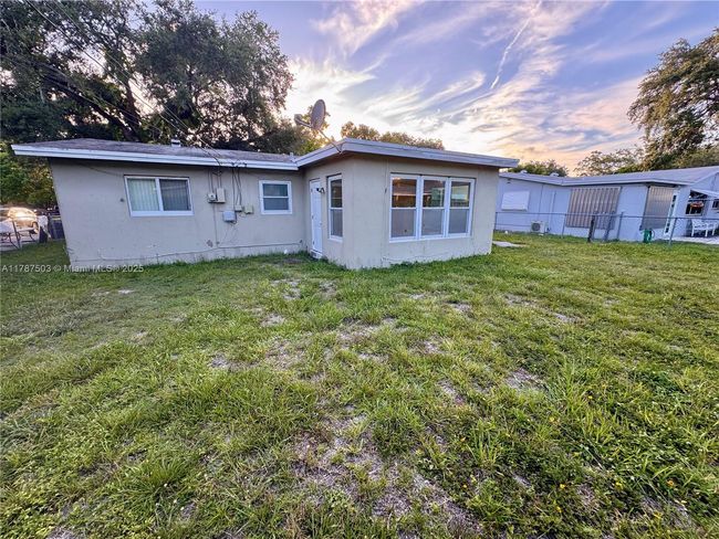0 - 4720 Sw 25 Th Ter, House other with 2 bedrooms, 1 bathrooms and null parking in Fort Lauderdale FL | Image 13
