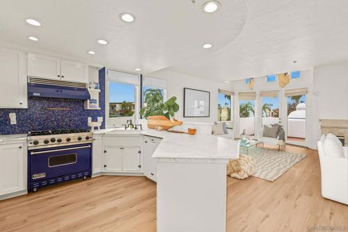 5437 La Jolla Blvd, La Jolla, CA, 92037 | Card Image