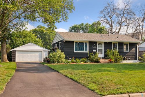 7680 61st Ave N, New Hope, MN, 55428-2802 | Card Image
