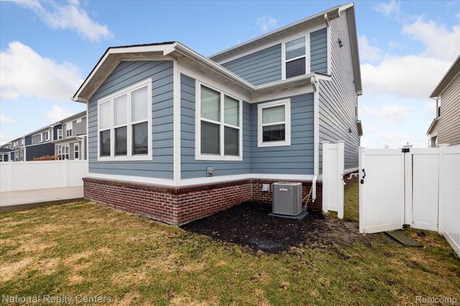 50540 Paine St, House other with 5 bedrooms, 4 bathrooms and null parking in Canton MI | Image 49