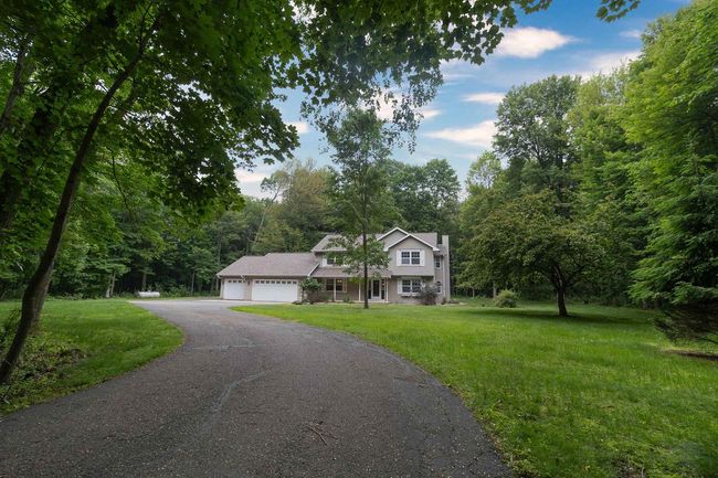 N2559 Pleasant View Lane, House other with 4 bedrooms, 3 bathrooms and null parking in WAUPACA WI | Image 48