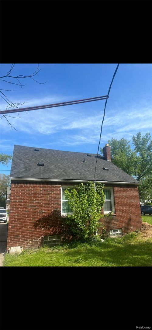 14212 Glenfield St, Detroit, MI, 48213-1558 | Card Image