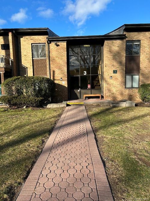 apt-1e-3 Charles Ln, Pomona, NY, 10970-3023 | Card Image