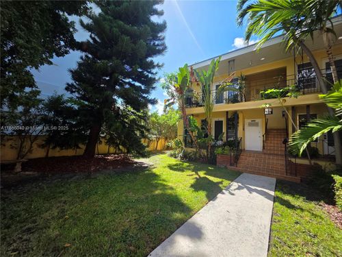 1-8024 Harding Ave, Miami Beach, FL, 33141-1652 | Card Image