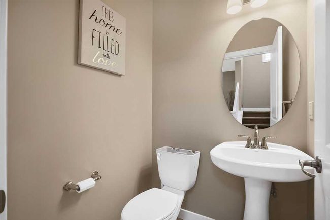 5 Drake Landing Loop, House detached with 3 bedrooms, 2 bathrooms and 5 parking in Okotoks AB | Image 18
