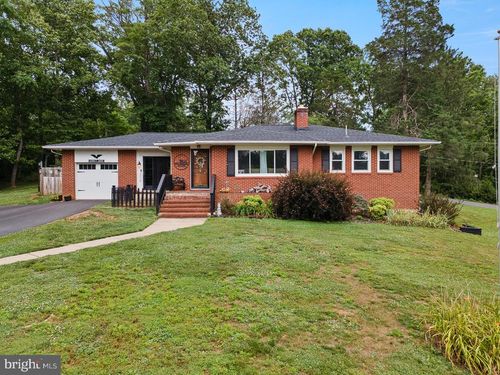 149 Dungadin Rd, Front Royal, VA, 22630-5005 | Card Image