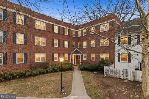 4301-2904 13th Rd S, ARLINGTON, VA, 22204-4993 | Card Image