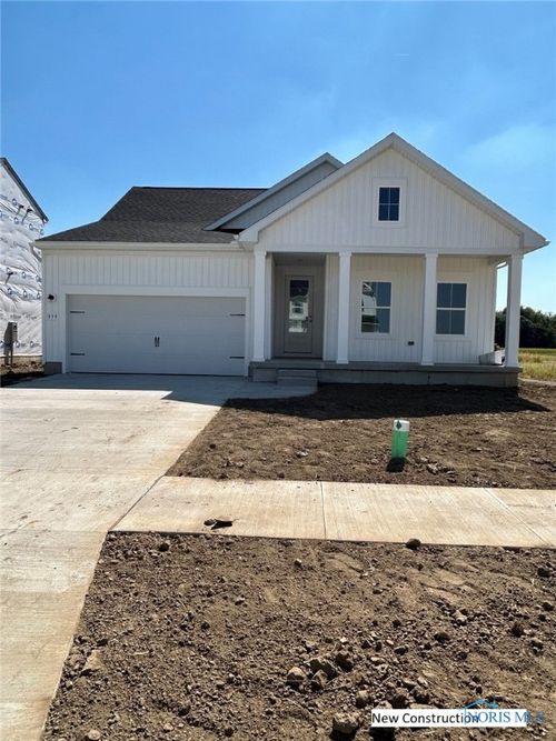 939 Darter Drive, Bowling Green, OH, 43402 | Card Image