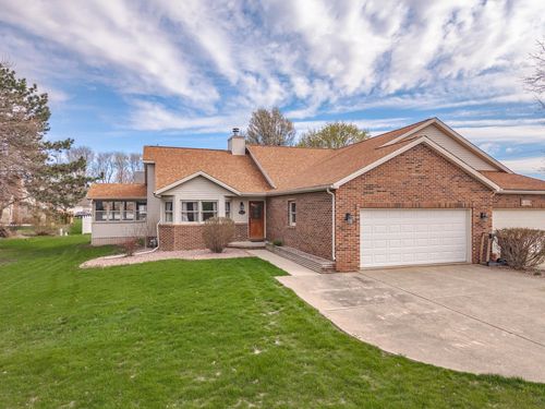 8627 Oakmont Rd, Bloomington, IL, 61705-9005 | Card Image