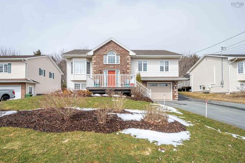 21 Lundy Dr, Dartmouth, NS, B2W6M2 | Card Image