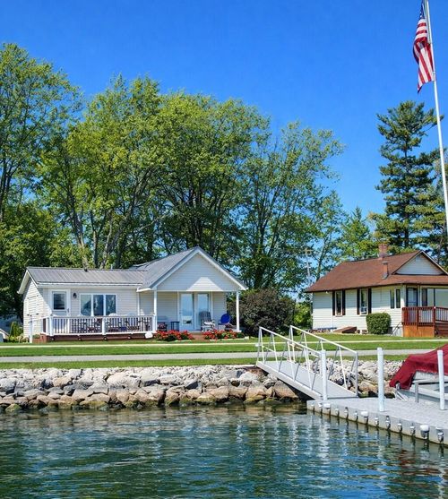 12730 W Bank Dr Ne, Millersport, OH, 43046-9738 | Card Image