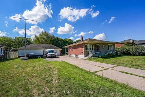 6616 Riall St, Niagara Falls, ON, L2J1Z6 | Card Image
