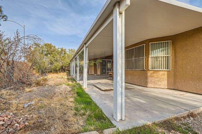 7568 Shadow Estates Way, House other with 3 bedrooms, 3 bathrooms and null parking in Las Vegas NV | Image 25