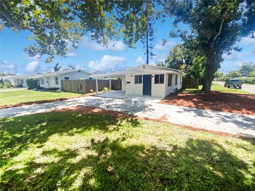 5466 9th Ave N, ST PETERSBURG, FL, 33710-6547 | Card Image