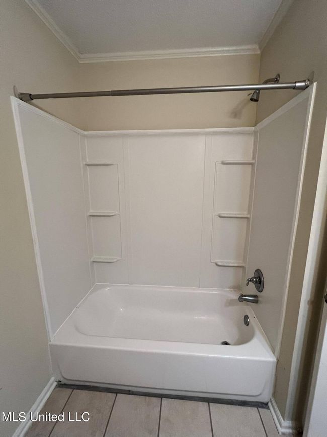 2nd Bath | Image 13