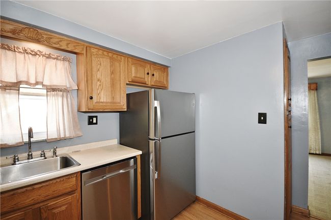 Newer stainless appliances | Image 6