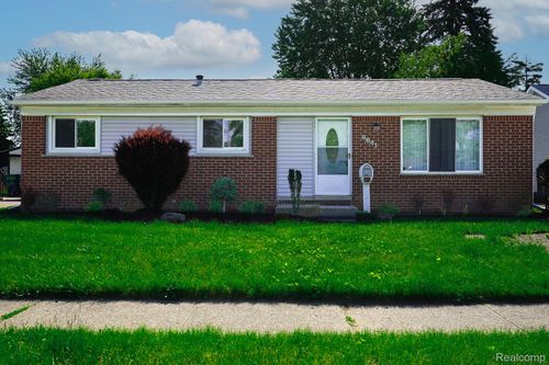 6641 Niagara St, Romulus, MI, 48174-4326 | Card Image