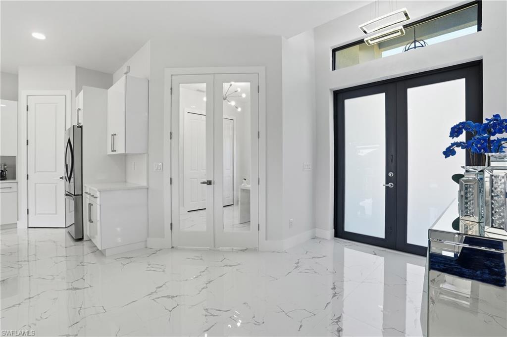 Residential in CAPE CORAL 5