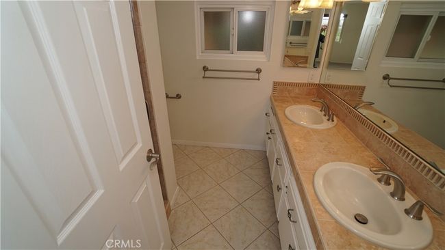 24530 Breckenridge Pl, House other with 4 bedrooms, 3 bathrooms and 4 parking in Newhall CA | Image 19