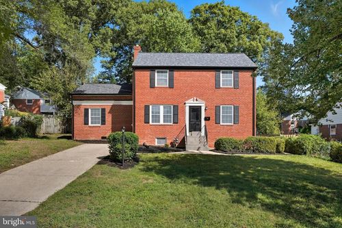 7406 Masonville Dr, ANNANDALE, VA, 22003-1639 | Card Image