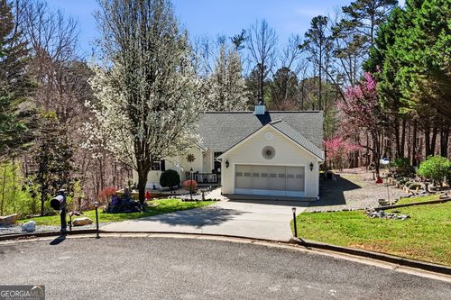 64 Pin Oak Ln, Ellijay, GA, 30540-5789 | Card Image