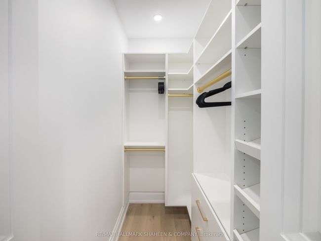 B - 357 Euclid Ave, Home with 2 bedrooms, 1 bathrooms and null parking in Toronto ON | Image 20