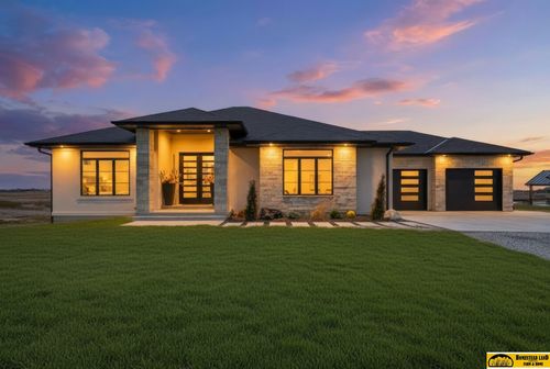 18228 London Ave, Beatrice, NE, 68310-6914 | Card Image