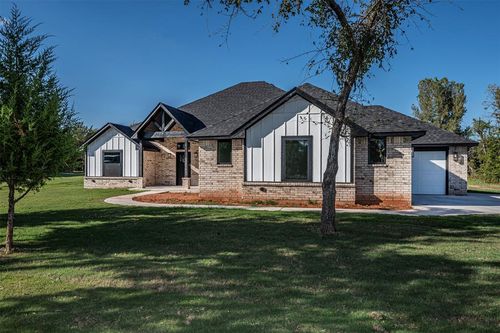 2260 County Road 1270, Blanchard, OK, 73010-3128 | Card Image