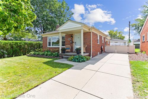 32431 Anita Dr, Westland, MI, 48185-1510 | Card Image