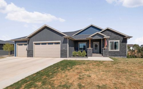 5816 Cloud Peak Dr, RAPID CITY, SD, 57702-8544 | Card Image
