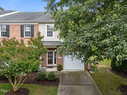 2950 Settle In Ln, Raleigh, NC, 27614-9585 | Card Image
