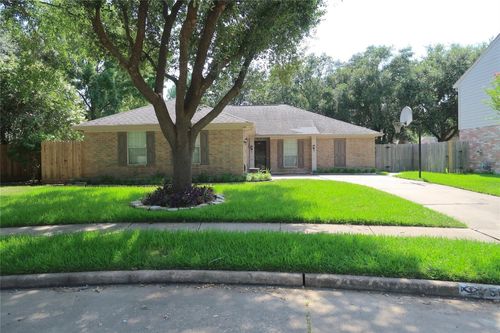 7507 Sunny Oaks Way, Houston, TX, 77095-4003 | Card Image