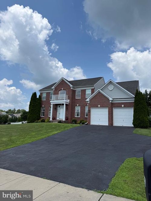 2320 Nevada Dr, MANCHESTER, MD, 21102-1989 | Card Image