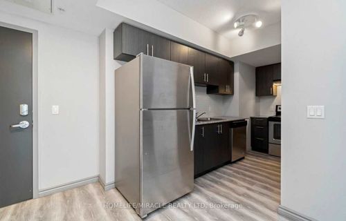 407-275 Larch St, Waterloo, ON, N2L3R2 | Card Image