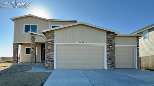 10844 Evening Creek Dr, Falcon, CO, 80831-3835 | Card Image