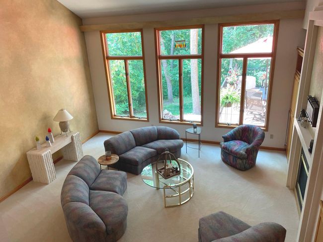 9316 Yukon - Great Room.JPEG | Image 6