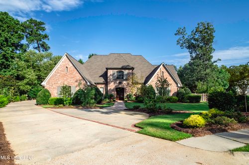 104 Cherry Laurel Ct, Ridgeland, MS, 39157-8842 | Card Image