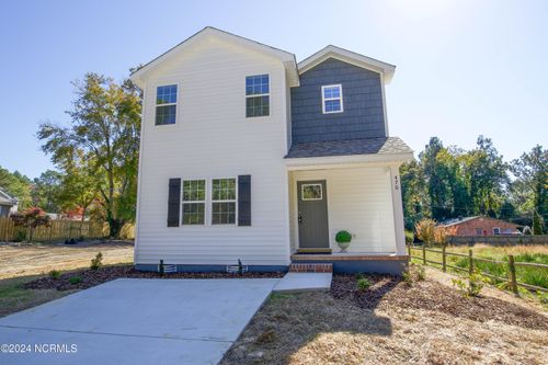 470 S Glover St, Southern Pines, NC, 28387-4552 | Card Image