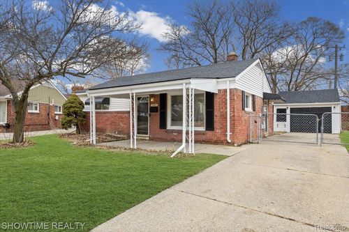 26510 Barnes St, Roseville, MI, 48066-3523 | Card Image