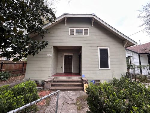 a-6737 Avenue E, Houston, TX, 77011-3535 | Card Image