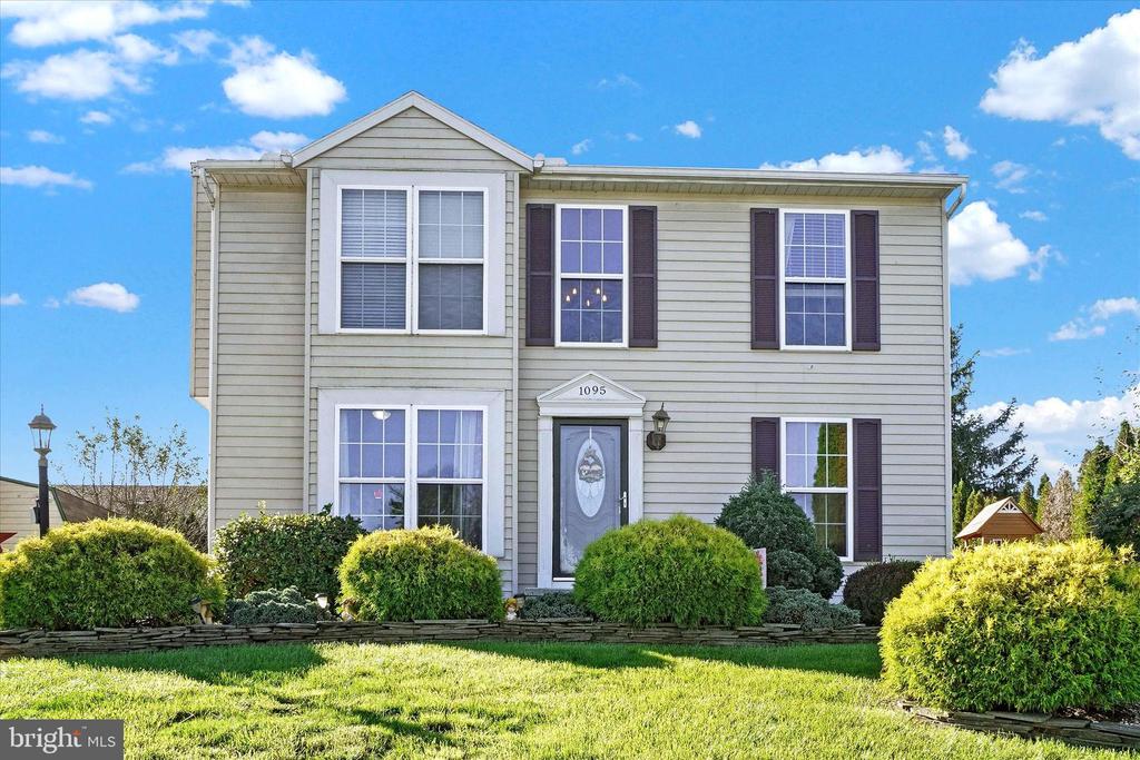 Sequoia St, York, PA 17404