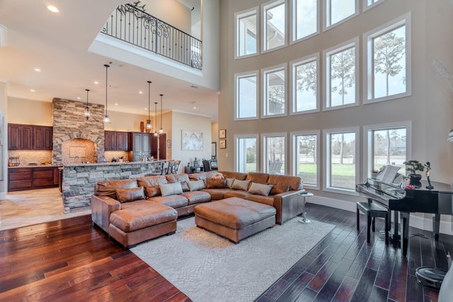 27493 S Lazy Meadow Way, House other with 6 bedrooms, 8 bathrooms and 5 parking in Spring TX | Image 10